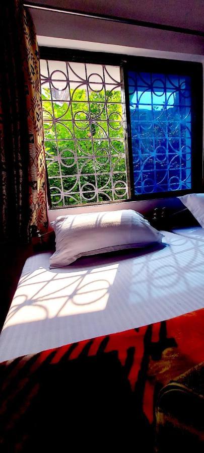 Nilam Guest House Bodh Gaya Luaran gambar